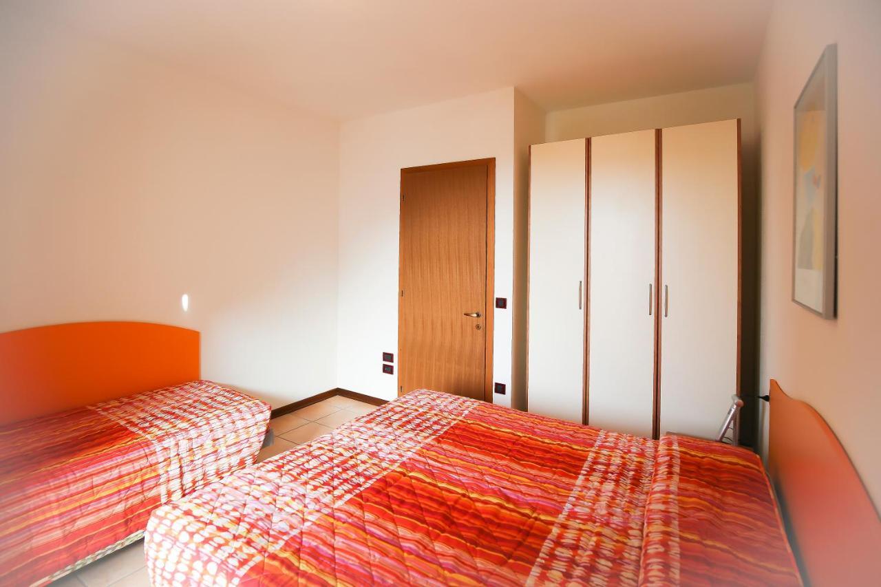 Appartamento Altanea Con Piscina